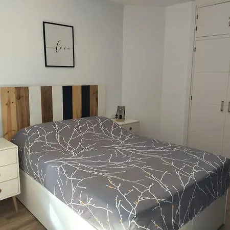 Bonito Piso Recien Reformado Con Zona De Parking * Almuñécar