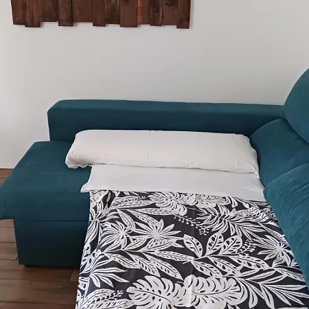 Bonito Piso Recien Reformado Con Zona De Parking Appartement *